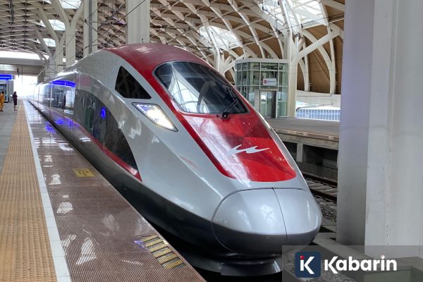 Penumpang Whoosh Melonjak 11,3 Persen Selama Angkutan Lebaran 2026