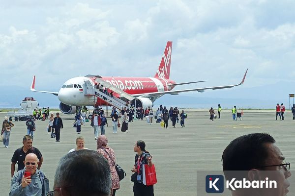 Tarif Tiket AirAsia Turun Bertahap Seiring Turunnya Harga Avtur