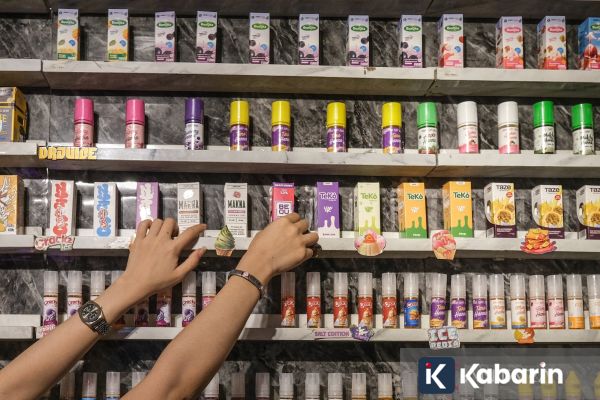 WHO Desak Indonesia Perketat Aturan Rokok Elektronik