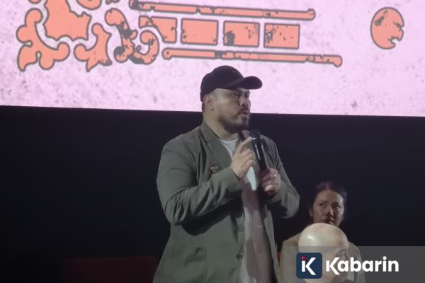 Joko Anwar Hadapi Trypophobia Lewat Poster “Ghost in the Cell”