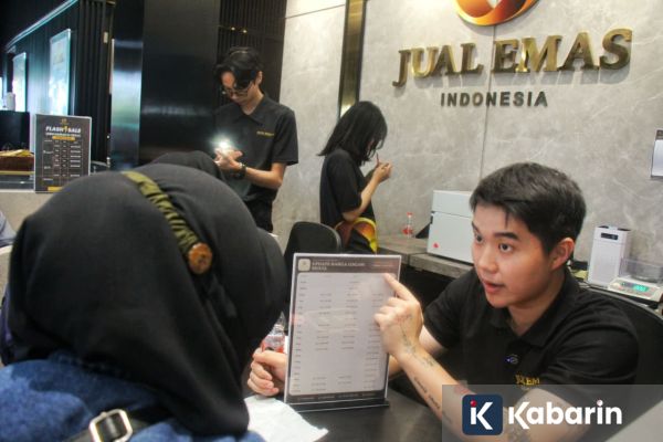 Harga Emas Galeri24 dan UBS Kompak Turun di Pegadaian