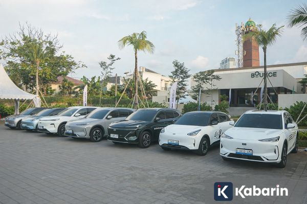 Geely Sambut Hari Kartini Lewat Jajaran Kendaraan untuk Wanita Modern