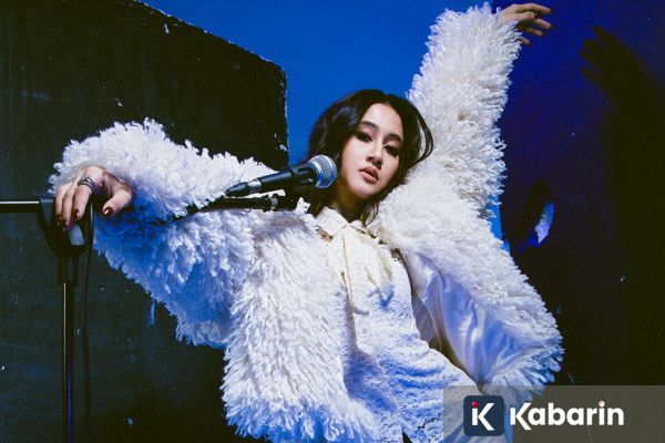 Keisya Levronka Rilis Album “Rombak”, Eksplorasi Gaya Pop-Rock