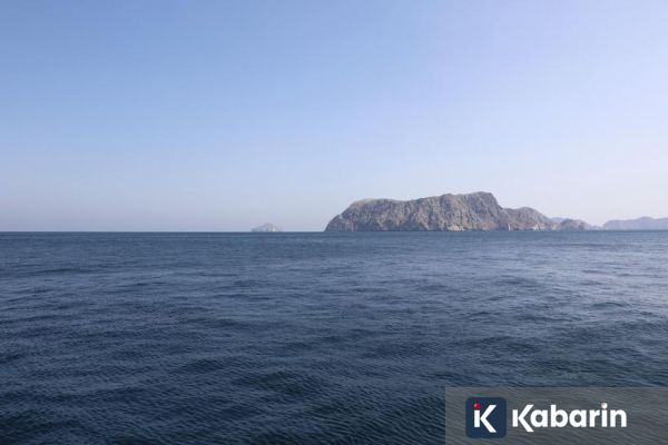 Angkatan Bersenjata Iran Siap Ambil Tindakan di Selat Hormuz