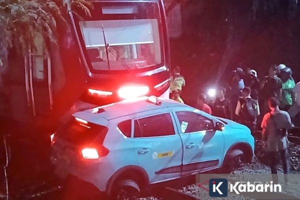 Ini Potensi Penyebab Mobil Listrik Mati saat Melintasi Rel Kereta Api