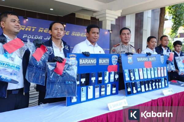Polda Jatim Tangkap 11 Pelaku Penipuan Penjualan Mobil Online Antar Kota