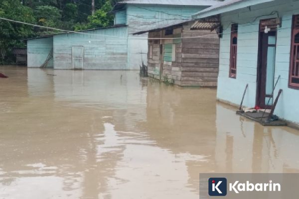 Banjir Terjang 3 Wilayah di Sumut, Puluhan Warga Mengungsi