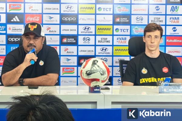 Imran Nahumarury Pastikan Bertahan Bersama Semen Padang