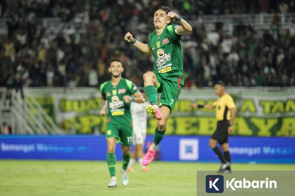 Persebaya Perpanjang Kontrak Francisco Rivera hingga Tiga Tahun