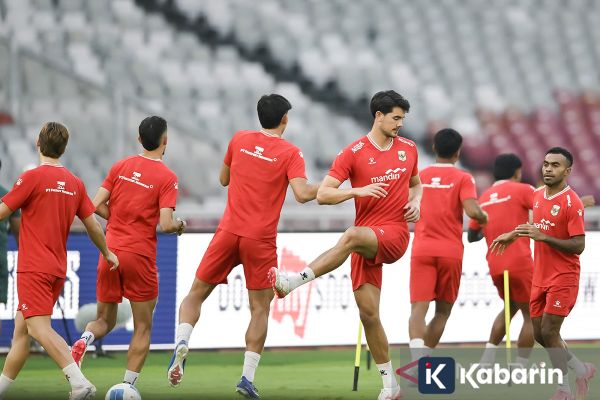 Jhon Herdman Turunkan Empat Bek Tengah Starter