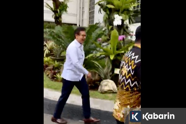 Prabowo Panggil Menkes Setelah Bertemu Luhut dan Chatib Basri