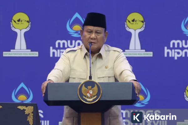 Prabowo: Presiden Harus Beri Contoh Pakai Mobil Buatan Anak Bangsa
