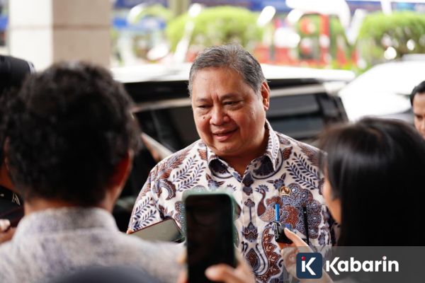 Airlangga Pastikan Kenaikan BI Rate Tak Pengaruhi Bunga KUR 6 Persen