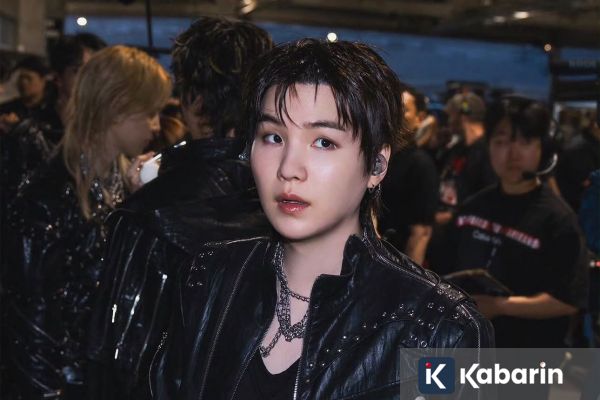 Suga BTS Dikabarkan Investasi di SpaceX Milik Elon Musk