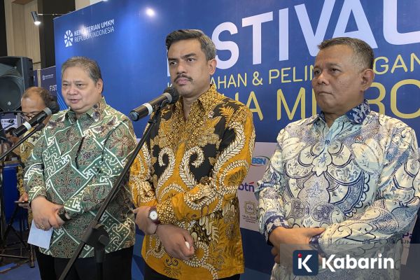 Airlangga Pastikan Bunga PNM Mekaar Turun Jadi 8 Persen Berlaku untuk Seluruh Nasabah