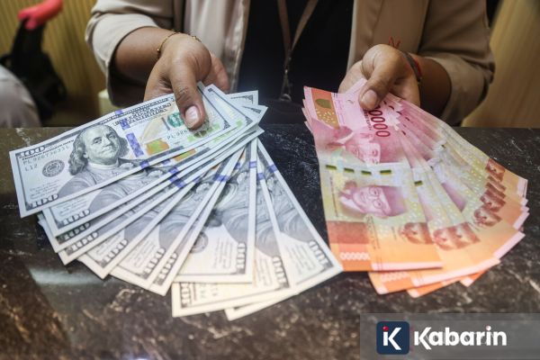 Rupiah Melemah ke Rp18.128 per Dolar AS Dipicu Meningkatnya Permintaan Safe Haven