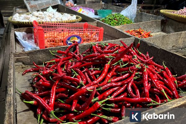 Harga Pangan Jumat Ini: Cabai Rawit Rp60.700/Kg, Telur Ayam Rp29.000/Kg
