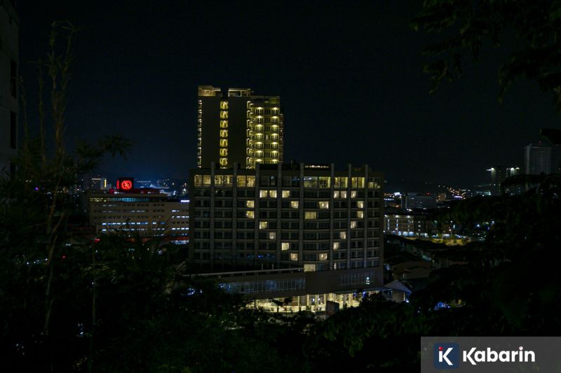 Komisi III DPR Umumkan KUHP dan KUHAP Baru Resmi Berlaku Hari Ini