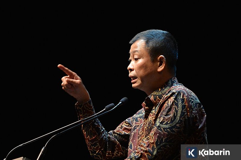Siapa pewaris takhta Keraton Solo setelah Pakubuwono XIII wafat?