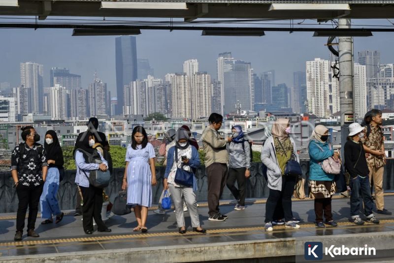 Udara Jakarta Pagi Ini Tidak Sehat, Masuk Tiga Kota Terpolusi di Dunia