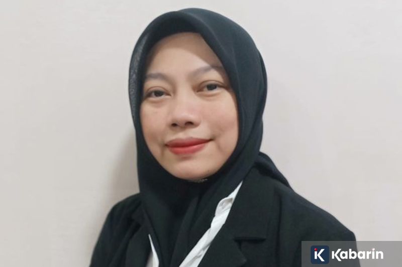 Kronologi Tergulingnya Mobil Barang di Depan Gedung DPR