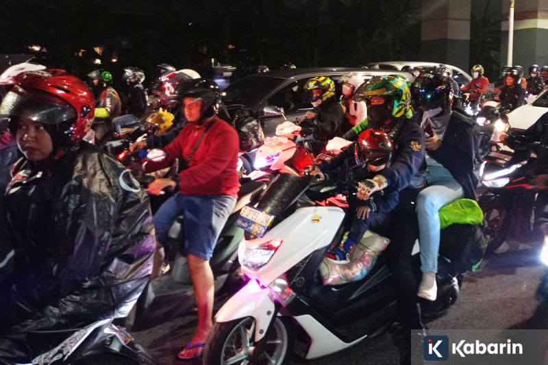 Konflik AS-Israel dengan Iran Picu Lonjakan Harga Minyak dan Tekan Pasar Global