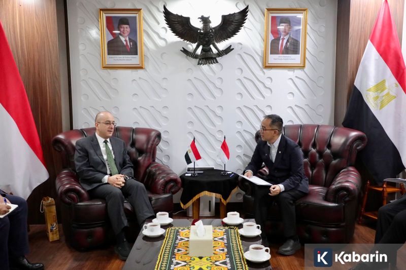 Warga Antusias Bertemu Presiden saat Open House Idulfitri di Istana