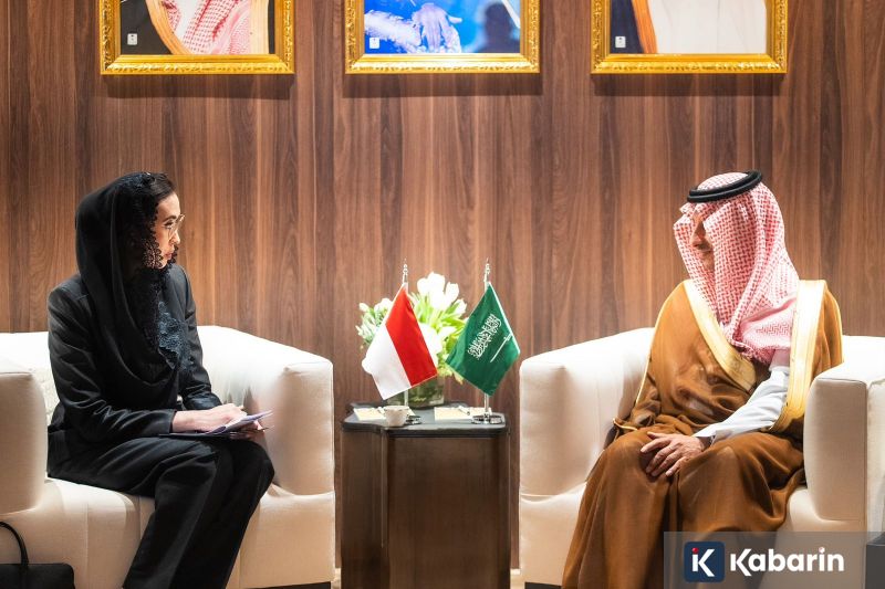 Lirik lagu "Tunnel Vision" dari album terbaru ITZY