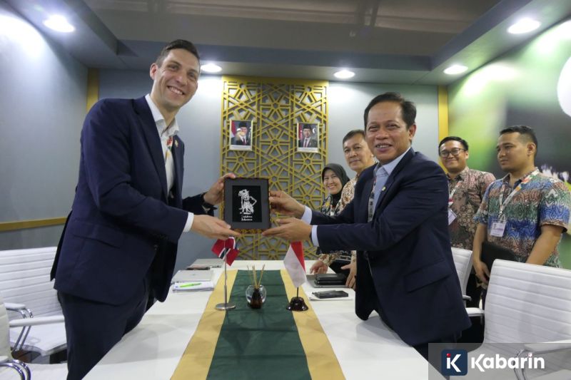 Liam Gallagher akan berhenti minum, merokok, dan menghisap ganja demi Oasis