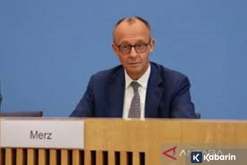 Banjir rendam jalan nasional Padang-Pasaman Barat, sebabkan akses lumpuh