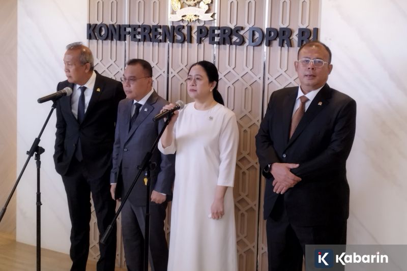 Desta bikin heboh usai muncul perdana sebagai Dono di poster film Warkop DKI Reborn