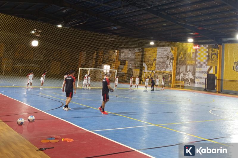 IHSG berpeluang naik saat pasar menunggu arah kebijakan moneter 2026