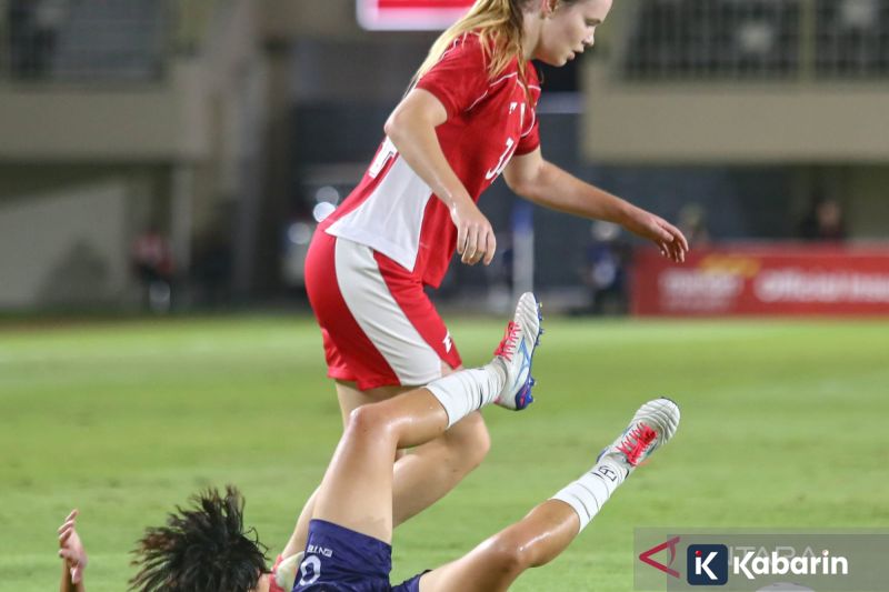Kemenhut kembali menyegel 3 pihak yang diduga picu banjir di Sumatera