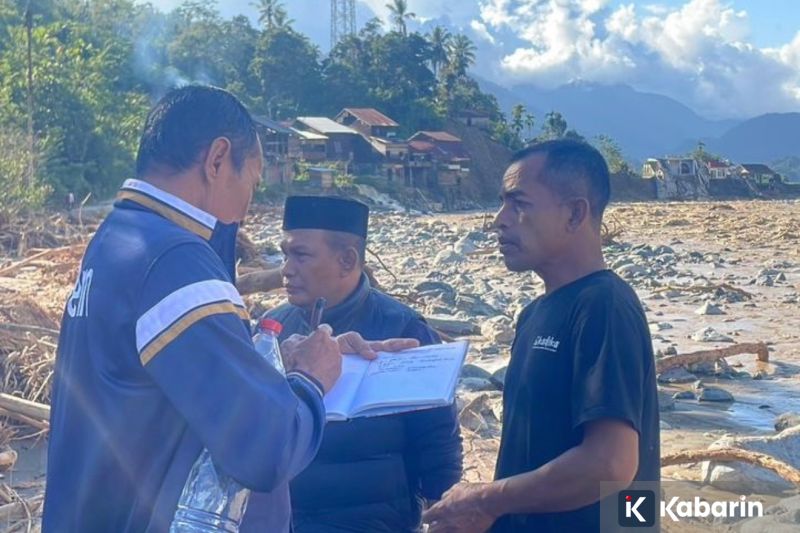 QJMotor Fort 250 Adventure CBS: Skutik adventure modern berharga Rp46 juta