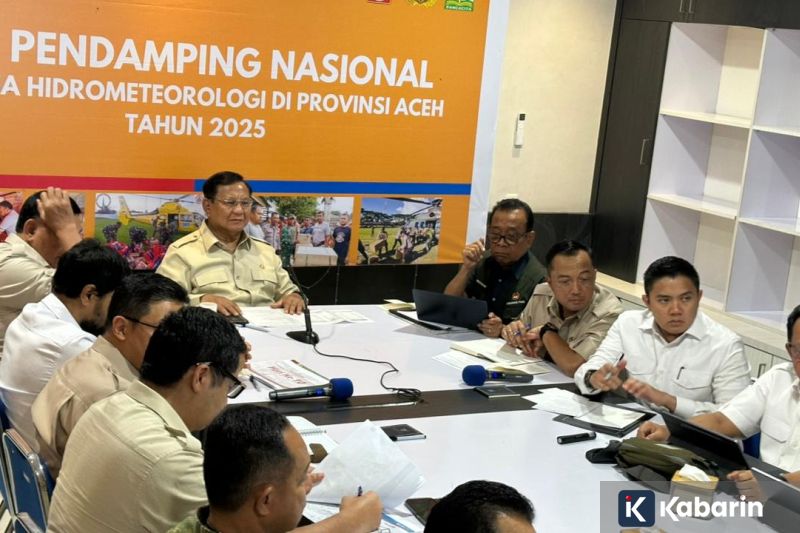 Kemenhut kembali menyegel 3 pihak yang diduga picu banjir di Sumatera