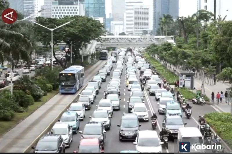 Kemenhut kembali menyegel 3 pihak yang diduga picu banjir di Sumatera