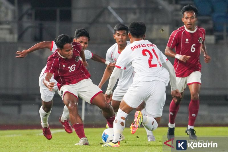 Indonesia sapu bersih Laos 2-0 di babak penyisihan voli pantai