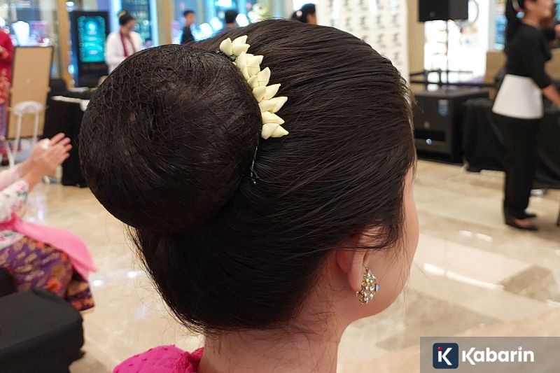 James Cameron tolak streaming gantikan bioskop, singgung akuisisi Netflix