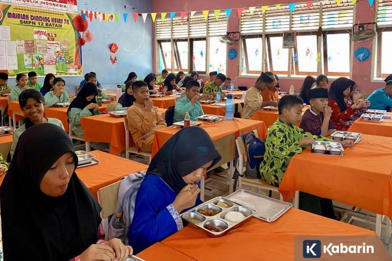 Keamanan siswa jadi prioritas, BGN larang mobil MBG masuk area sekolah