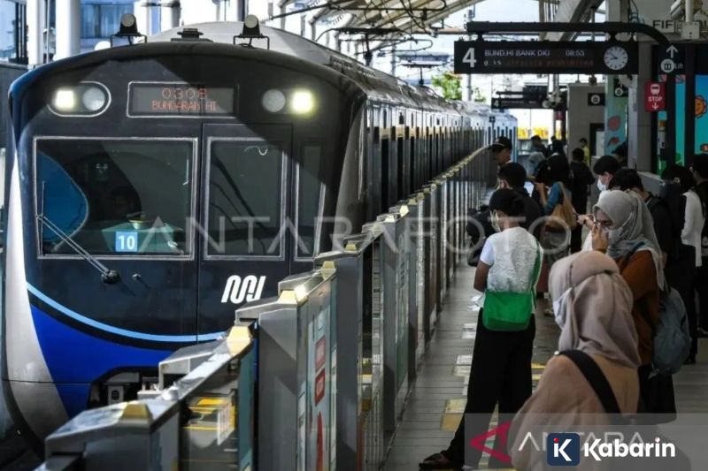 Malam Tahun Baru MRT Jakarta Tambah Jam Operasi Sampai Pukul 02.00 WIB