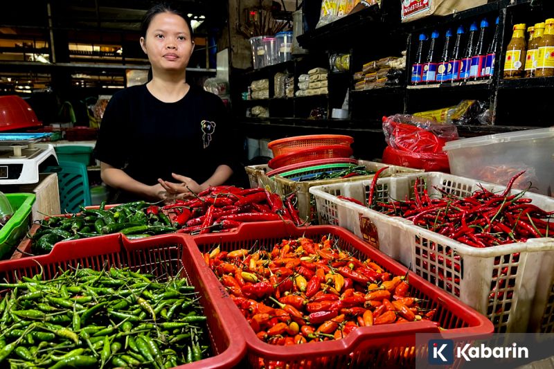 Menjelang Tahun Baru Harga Emas Antam Turun Tajam ke Rp2,5 Juta per Gram