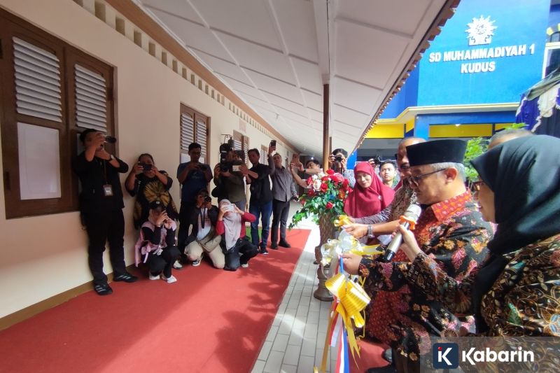 Sekolah Makin Digital, Pemerintah Siapkan Empat Papan Interaktif di Setiap Sekolah