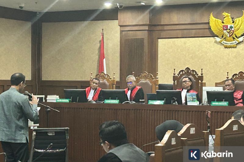 Sedia Payung! Jakarta Diprediksi Turun Hujan dari Pagi hingga Malam Hari Ini