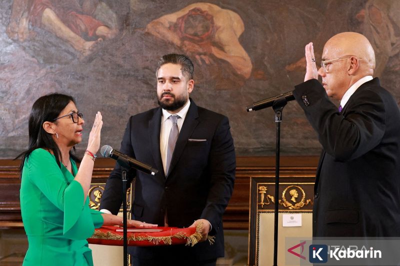 Napoli Gagal Rebut Puncak Usai Imbang 2-2 Lawan Verona