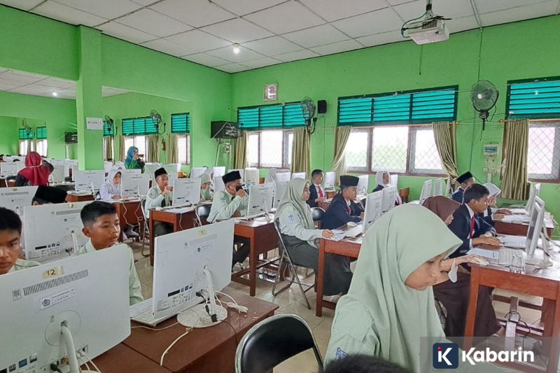 Senator AS Sebut Trump Ancam "Bunuh" Pemimpin Tertinggi Iran