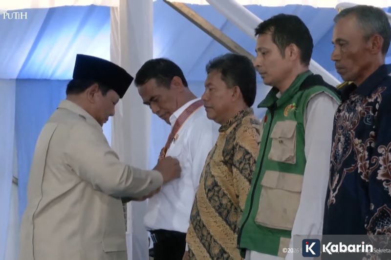 Emas Antam Kamis ini turun Rp14.000 jadi Rp2,57 juta per gram