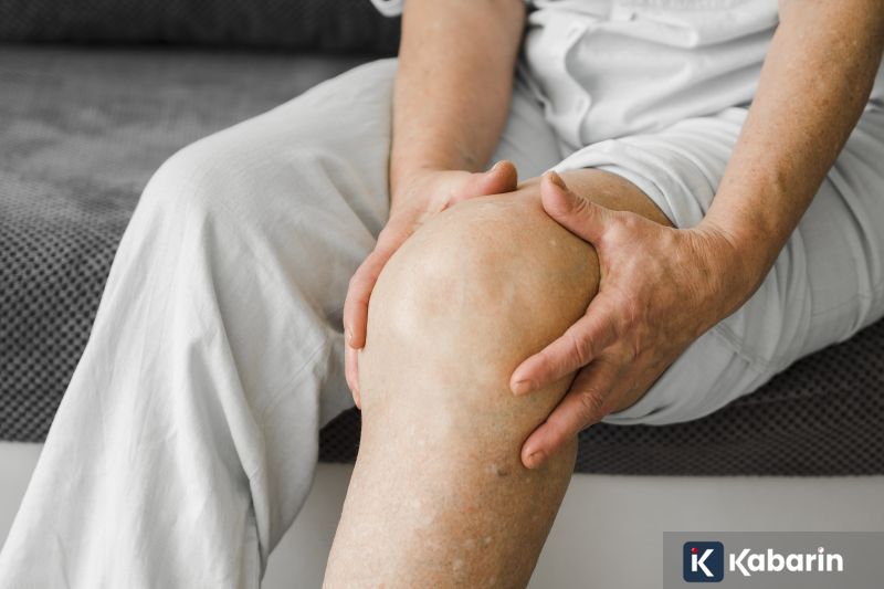 Napoli Gagal Rebut Puncak Usai Imbang 2-2 Lawan Verona