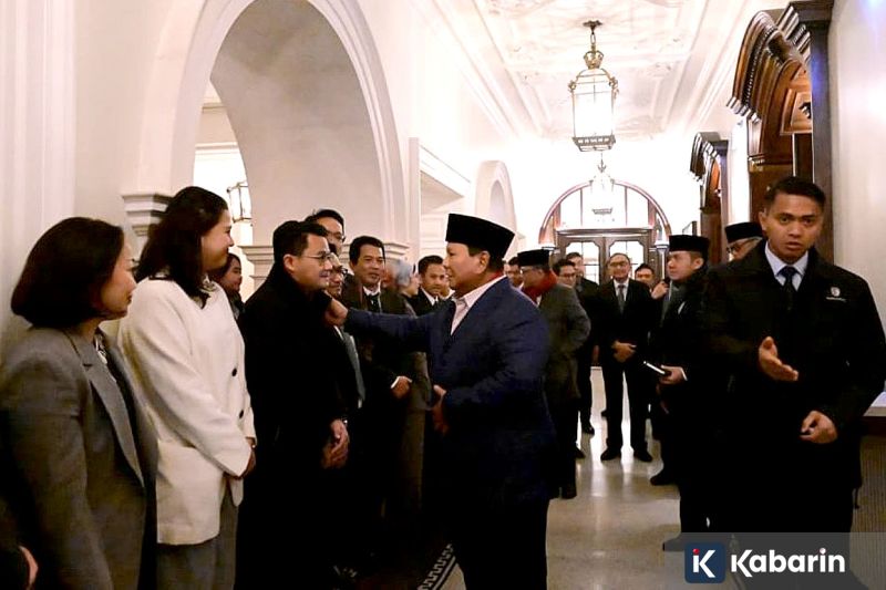 Wali Kota Maidi dan Pejabat Pemkot Madiun Dibawa KPK ke Jakarta