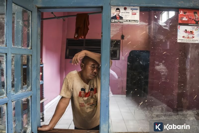 8 Tips serta Cara Efektif Bersihkan Rumah Setelah Banjir