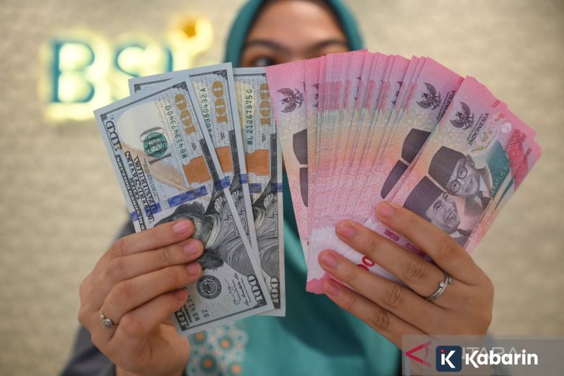 Harga Emas Dunia Diprediksi Sentuh Rp168 Juta per Gram di 2030